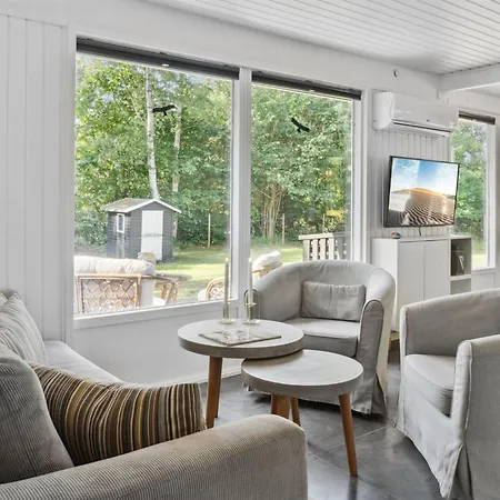 Thordgrim - 600m From The Sea By Interhome * Bøtø By